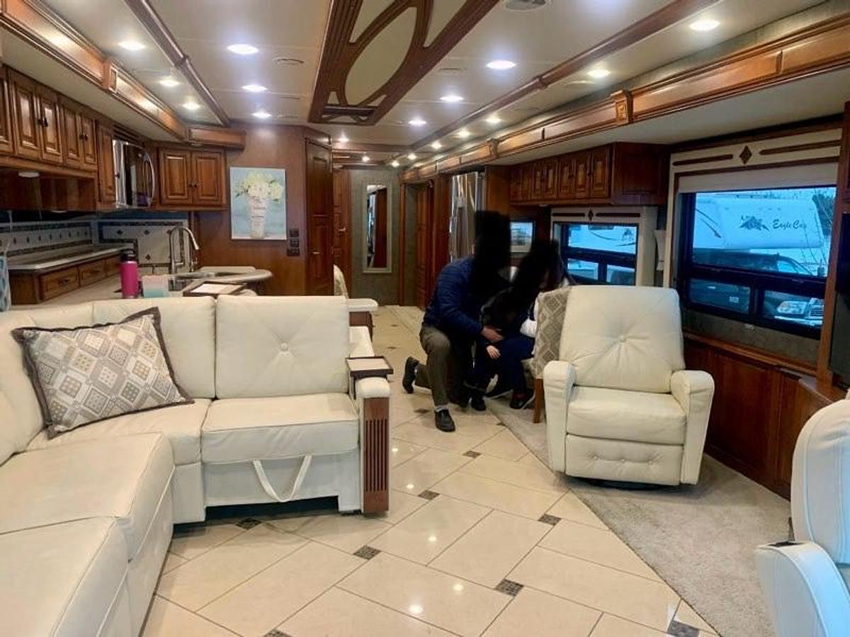 Used 2014 Winnebago Tour 42QD Class A Motorhome