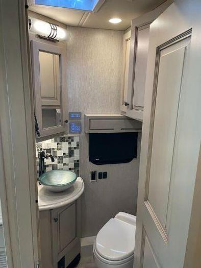 Used 2022 Newmar Dutch Star 4369