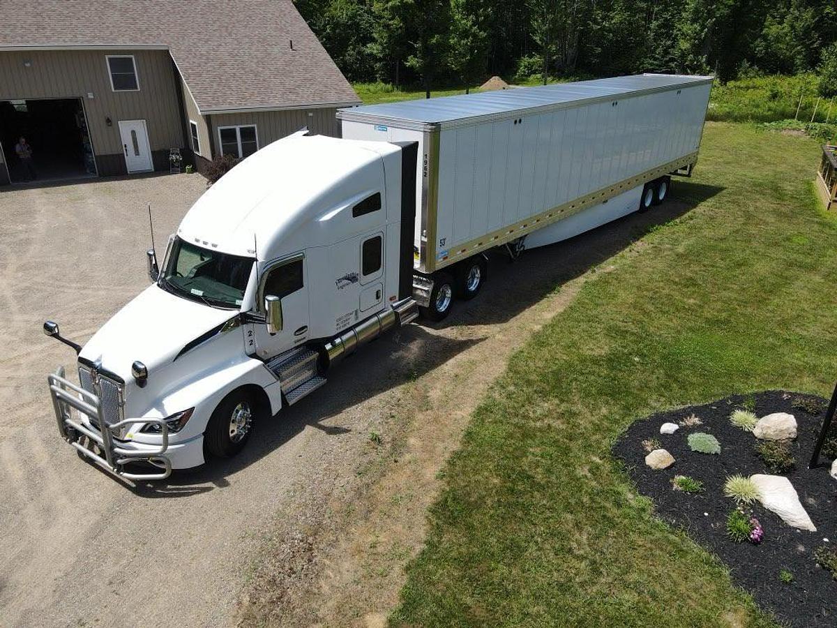 Used 2022 Kenworth T680 and 2023 Stoughton 53x102 Dry Van Trailer