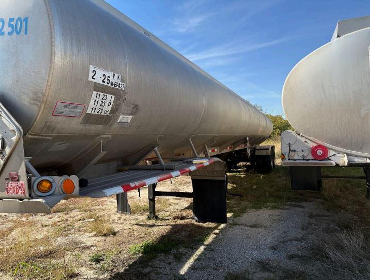 Used Youngs DOT 407 Multi-Compartment Tanker