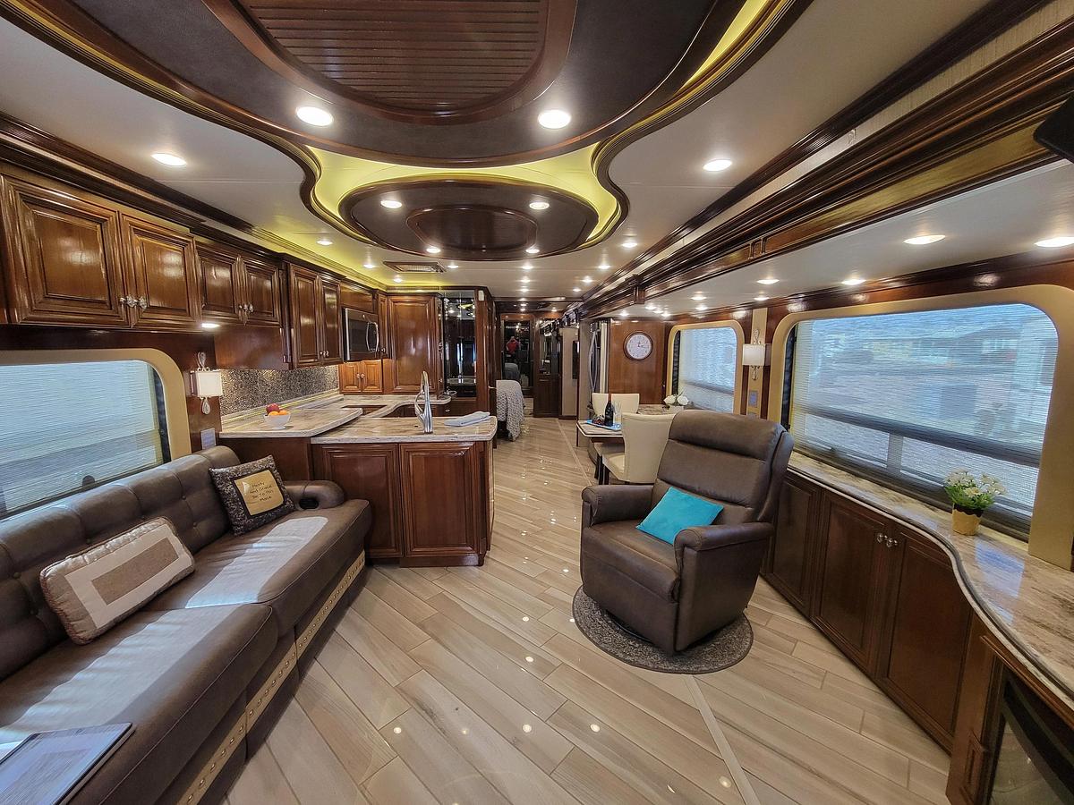 Used 2016 Newmar Essex 4565 Class A Motorhome