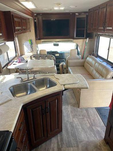 Used 2015 Forest River SUNSEEKER 3050S