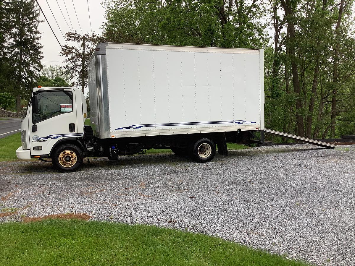 Used 2014 ISUZU NPR HD Box Truck