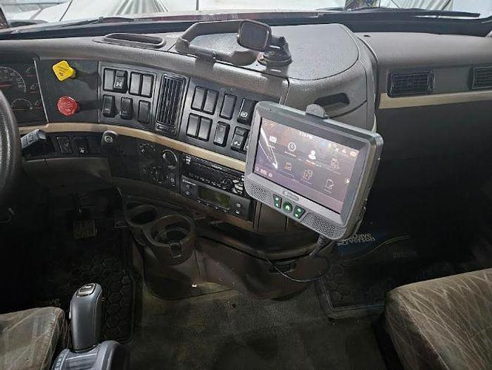 Used 2018 Volvo VNL42780