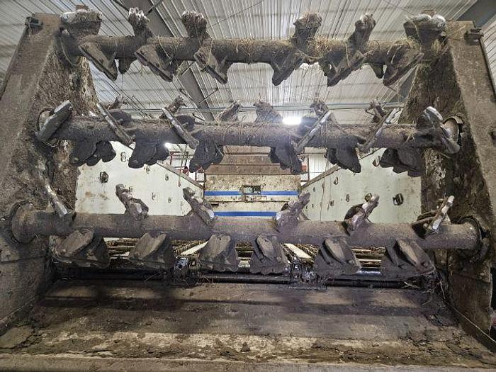 Used 1995 Peterbilt 379 Manure Spreader