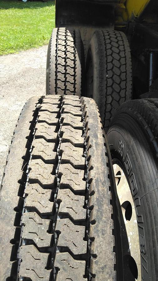 Used 2016 Kenworth T800 Dump Truck