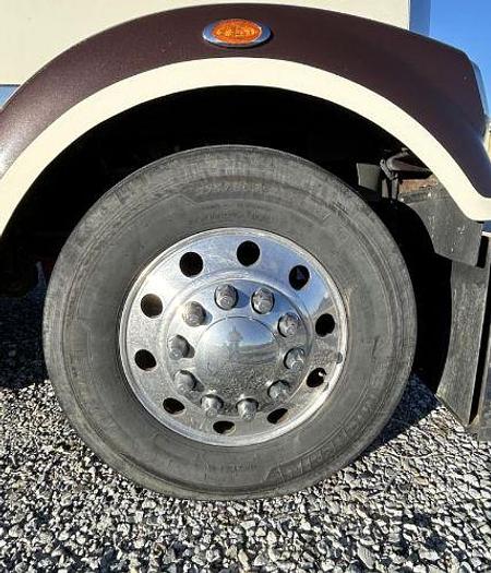 Used 2012 Freightliner Coronado 132