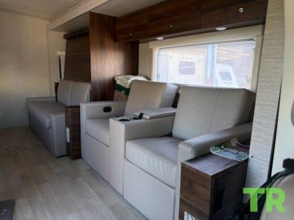 Used 2023 Winnebago View 24d