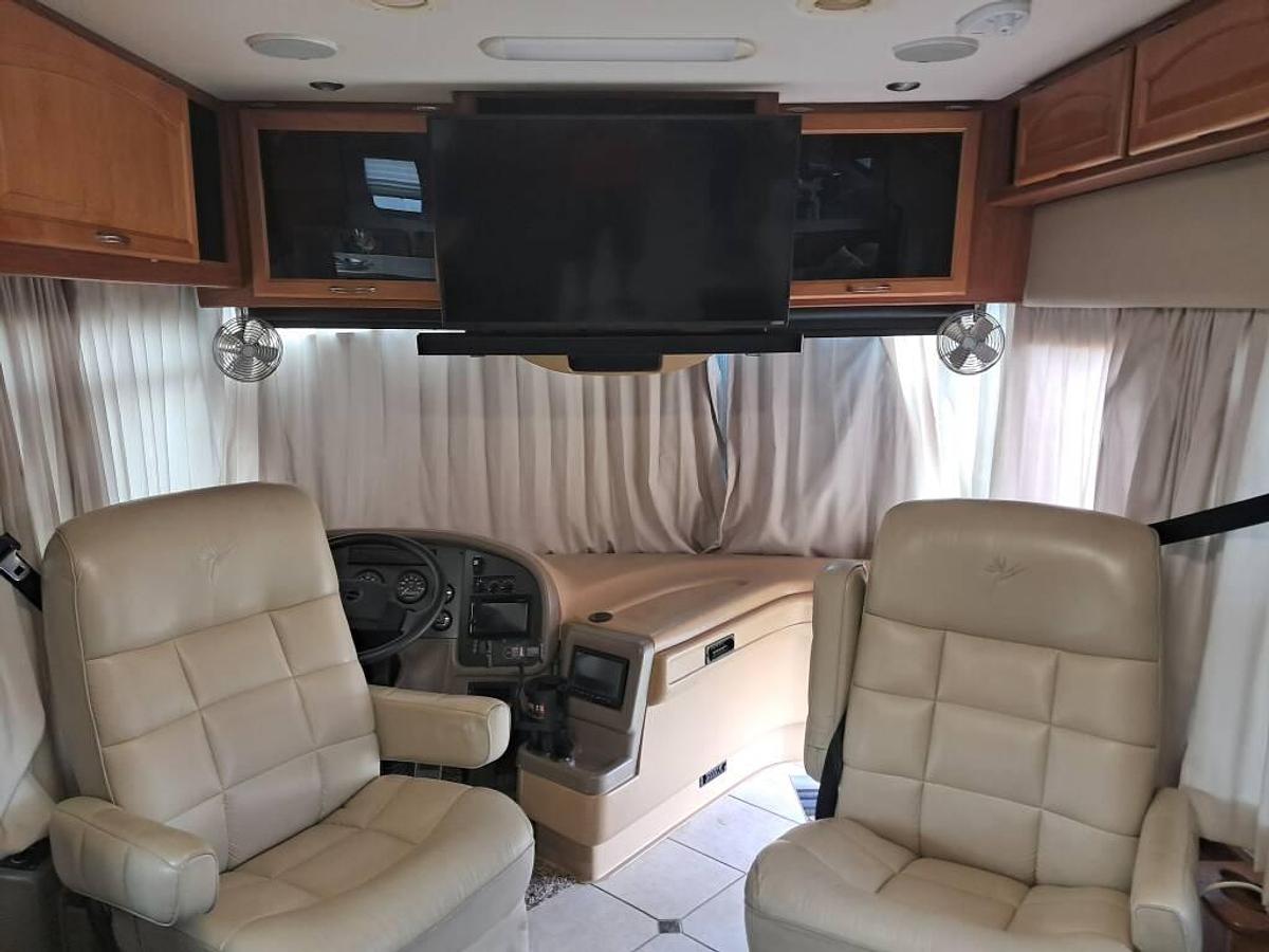 Used 2007 National TROPICAL 391LX Class A Motorhome
