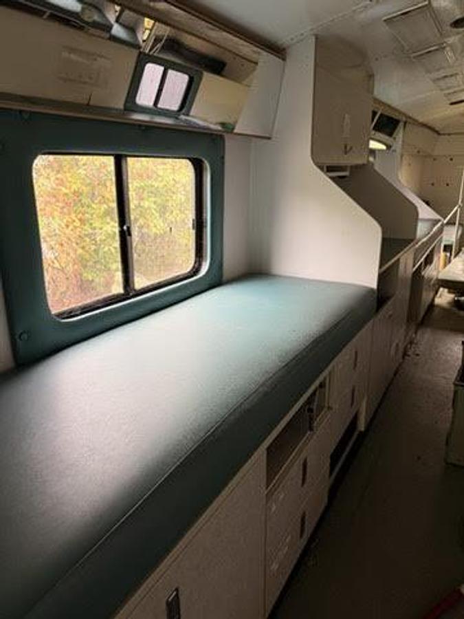 Used 2005 Thomas Transit Bus