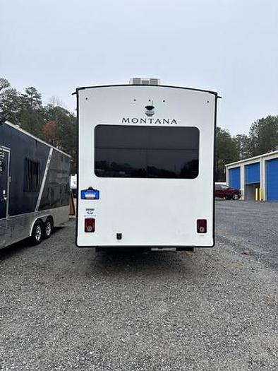 Used 2022 Keystone Montana High Country 385BR