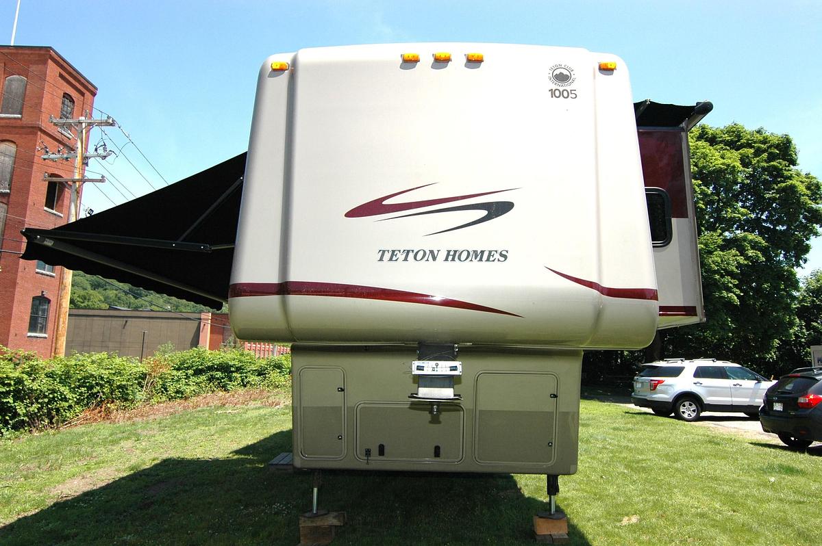 Used 2008 Teton Liberty XT3 Fifth Wheel