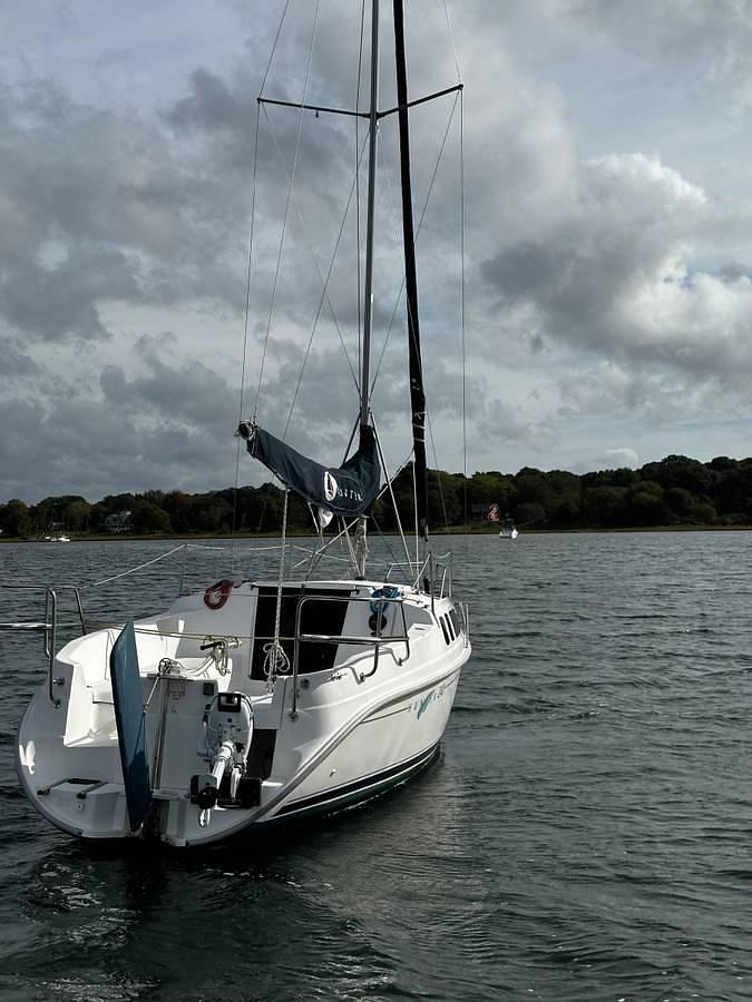 Used 2001 Hunter 240