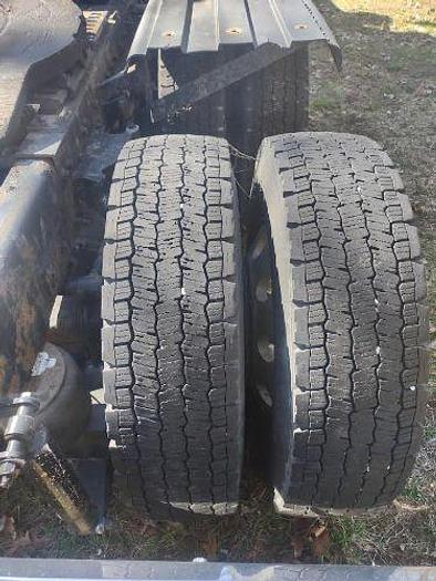 Used 2013 Peterbilt 389