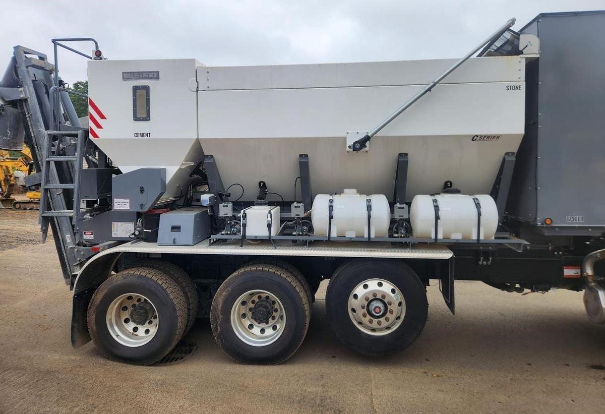 Used 2024 Cemen Tech C60 Volumetric Mixer Truck