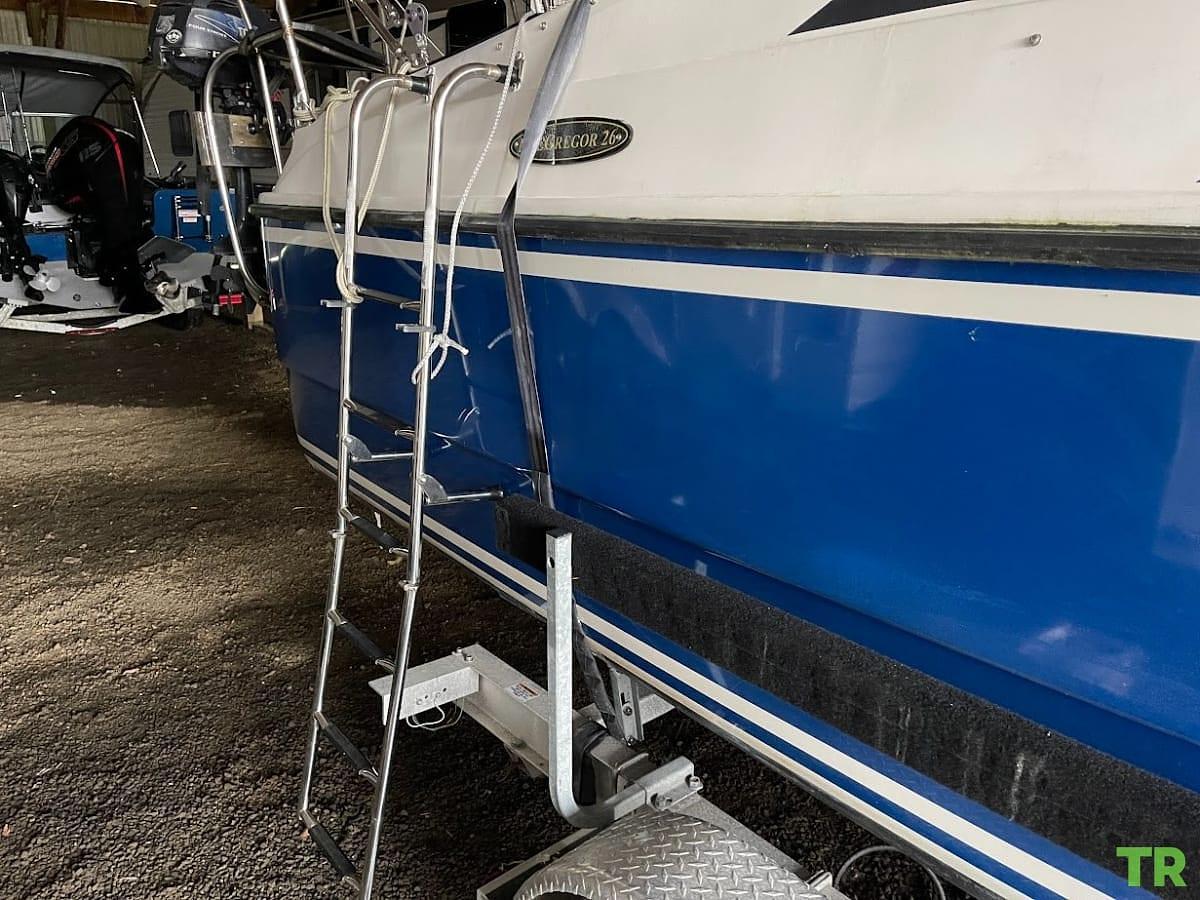 Used 2010 MacGregor 26M Trailerable Sailboat