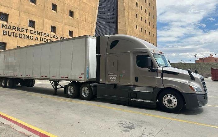 Used 2022 Freightliner Cascadia 126