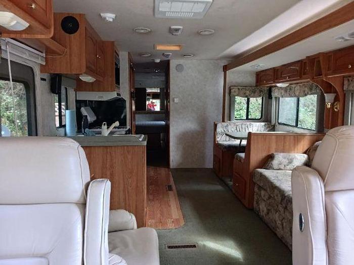 Used 2003 Georgie Boy Landau 3402DS