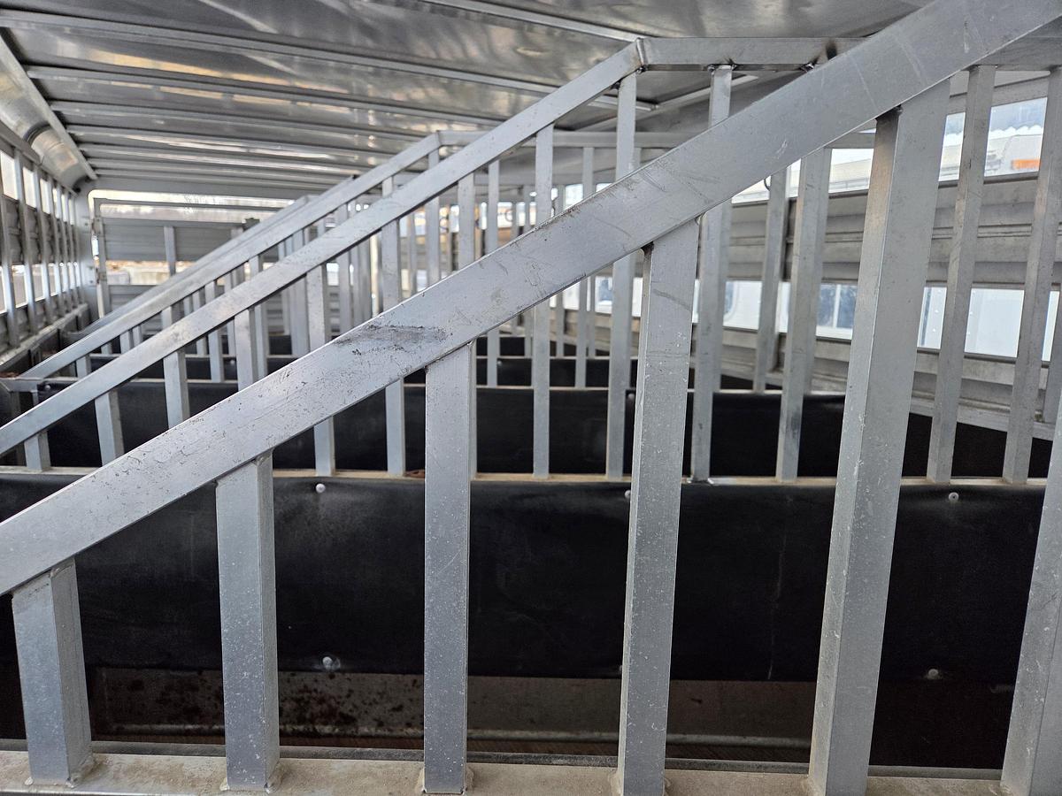 Used 2018 Kiefer Horse Trailer