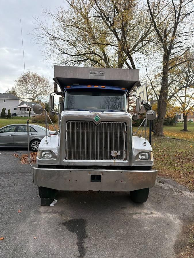 Used 2001 INTERNATIONAL EAGLE 99