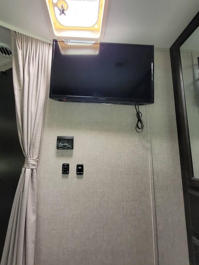 Used 2022 Jayco Redhawk 26XD Class C Motorhome