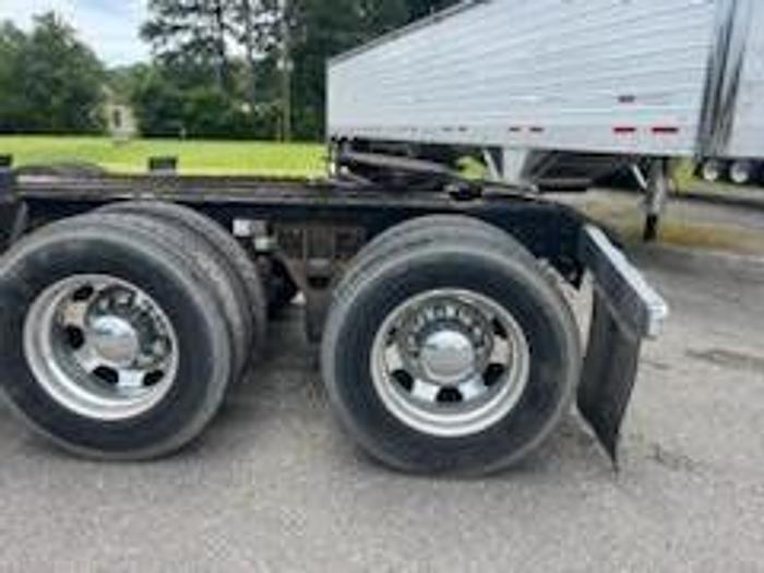 Used 2013 KENWORTH T660