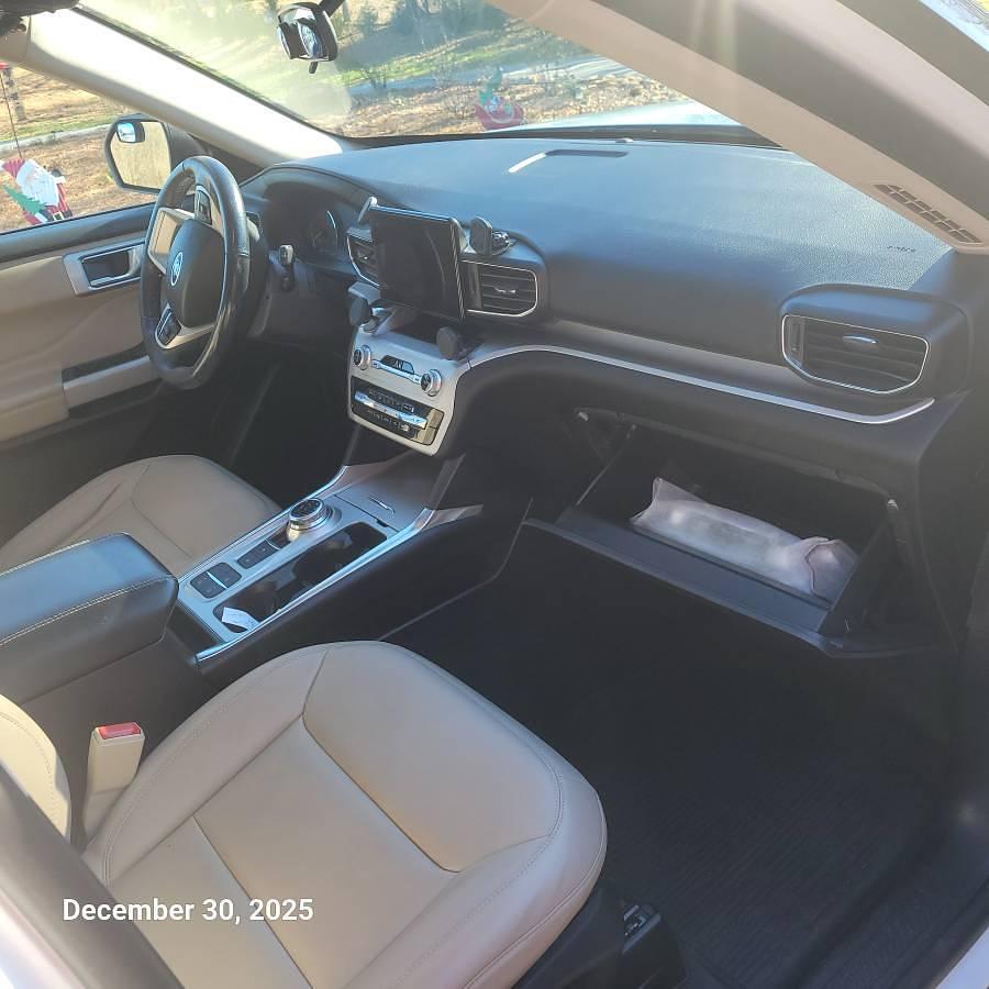 Used 2022 Ford Explorer XLT