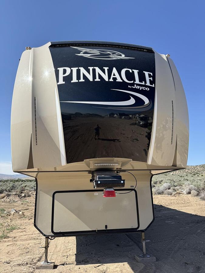 Used 2017 Jayco Pinnacle 36KPTS
