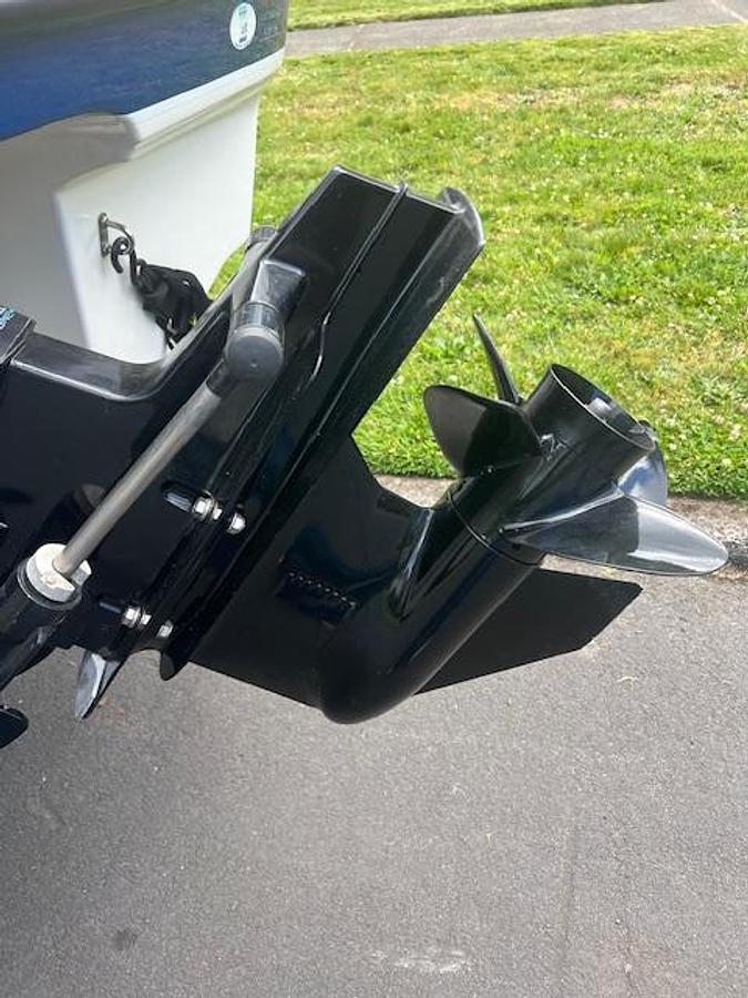 Used 2005 Bayliner 205