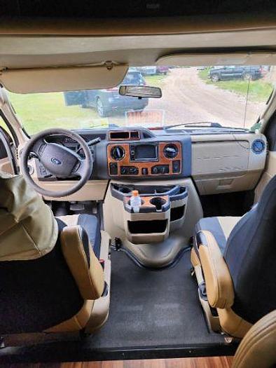 Used 2015 Jayco Melbourne 29D