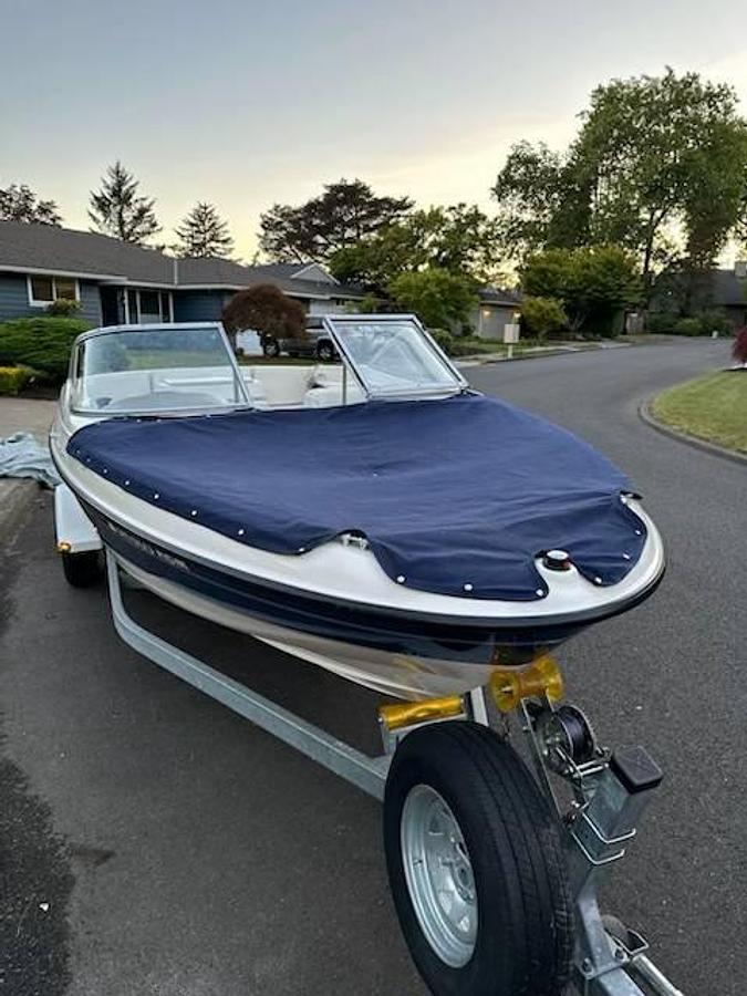 Used 2005 Bayliner 205