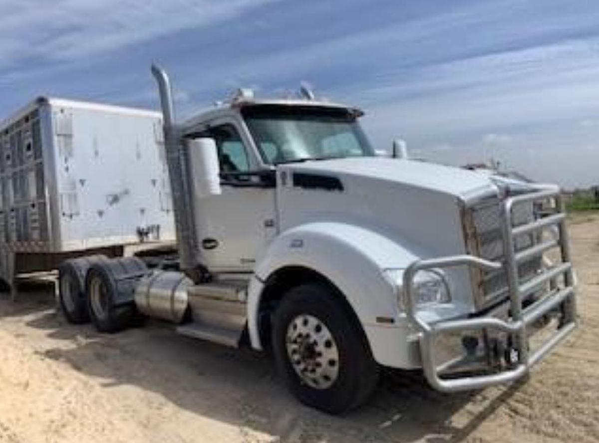 Used 2020 Kenworth T880
