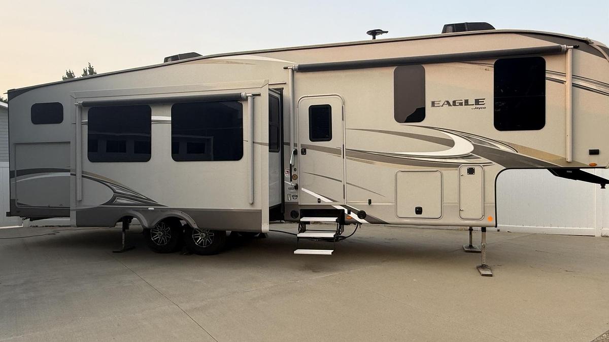 Used 2019 Jayco Eagle