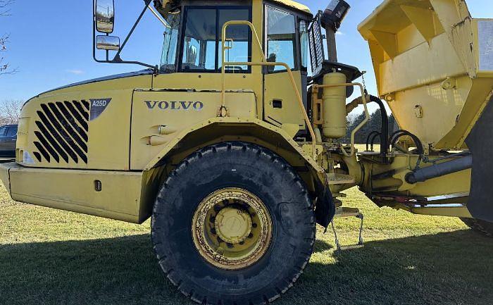 Used 2003 Volvo A25D