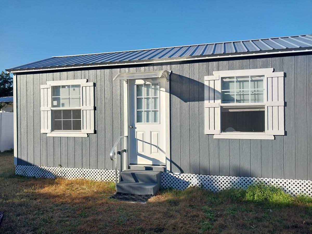 Used 2025 Stor-Mor Portable Buildings SMK-Z3 24x12x12