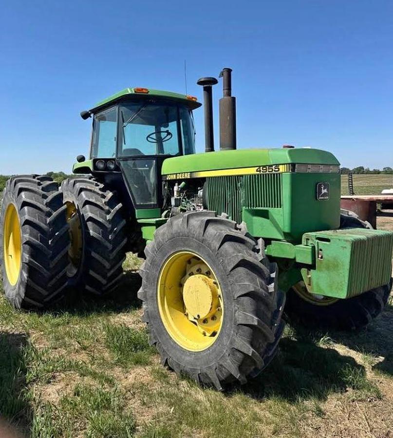 Used 1990 John Deere 4955