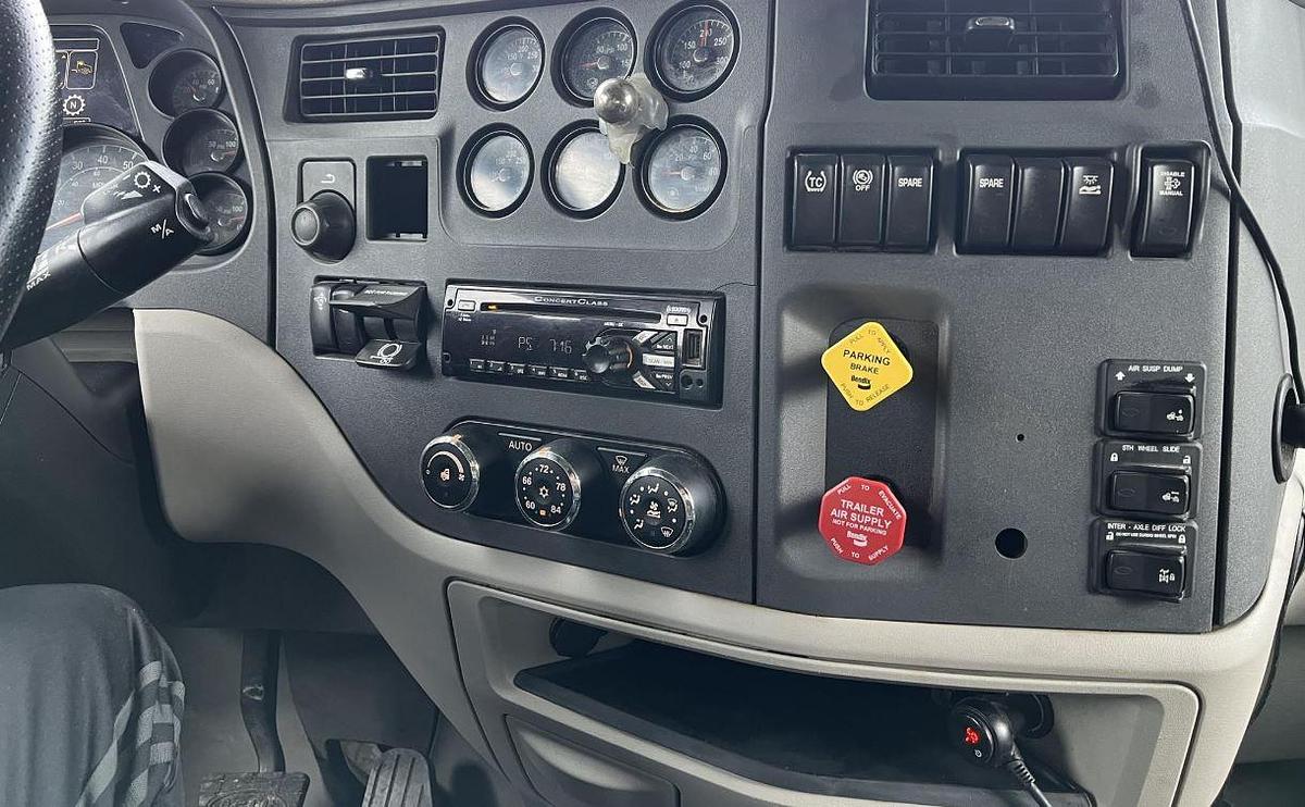 Used 2019 PETERBILT 57