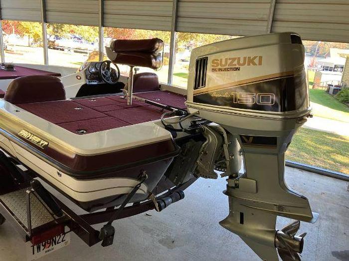 Used 2003 18 Foot Bumble Bee Bass Boat