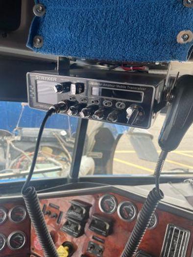 Used 2007 Freightliner FLD132 Classic XL