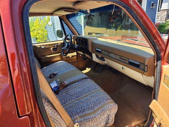 Used 1990 Chevrolet Suburban Silverado Package