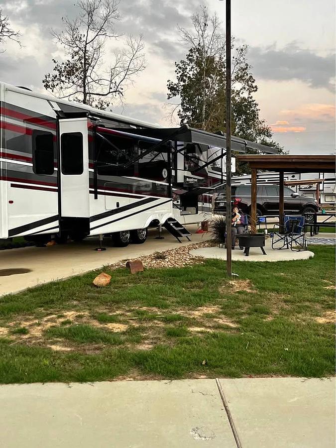 Used 2025 Forest River Riverstone Legacy 39RKFB