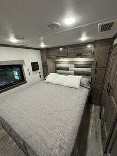 Used 2021 Forest River Riverstone Legacy 42FSKG