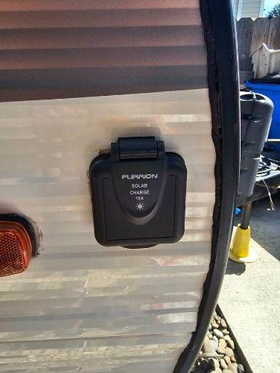 Used 2018 Coleman 215BH 23' Travel Trailer