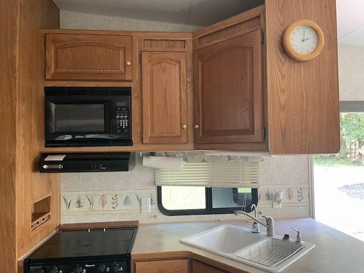 Used 2004 Fleetwood Wilderness