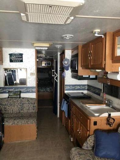 Used 1998 Four Winds Windsport 33B