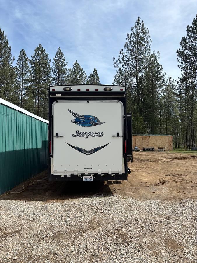 Used 2016 Jayco Seismic Wave 355W
