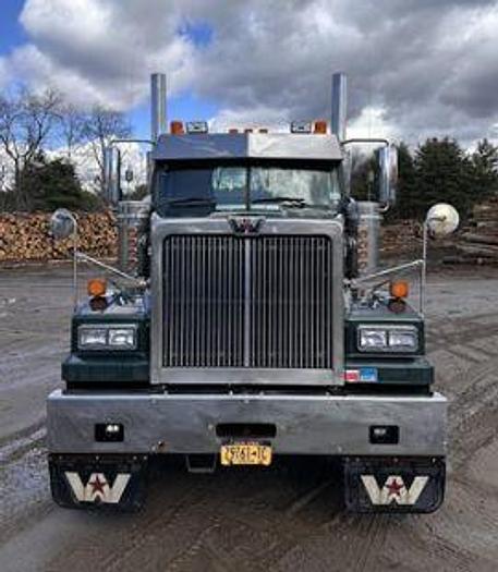 Used 2017 WESTERN STAR 4900FA