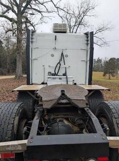 Used 2015 Peterbilt 579