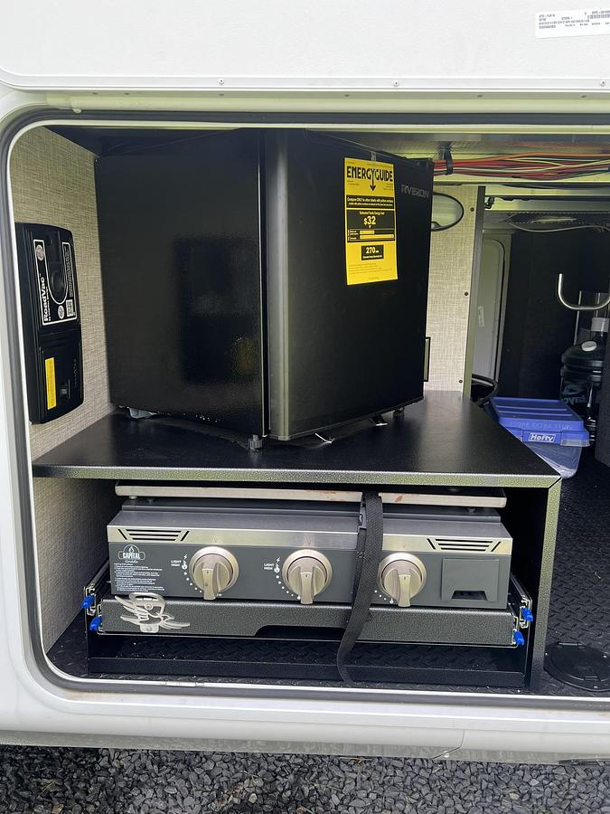 Used 2023 Jayco North Point 390CKDS Fifth Wheel