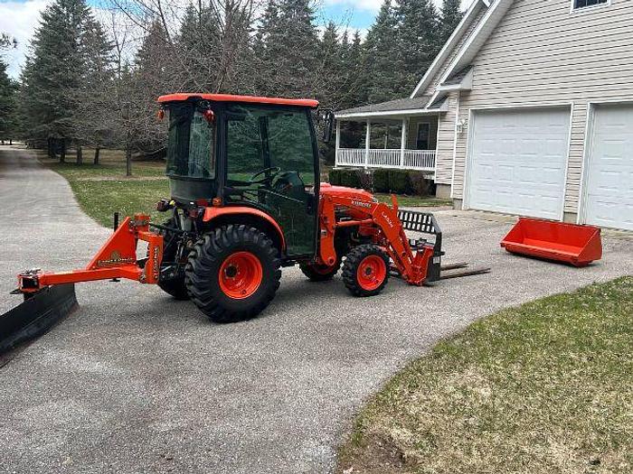 Used 2019 Kubota B3350 Compact Loader Tractor